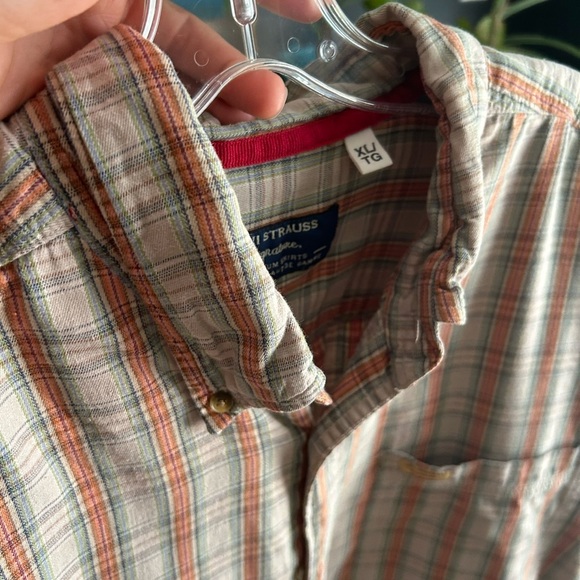 Levi's Tan and Orange Plaid Casual Shirt XL - Picture 8 of 16